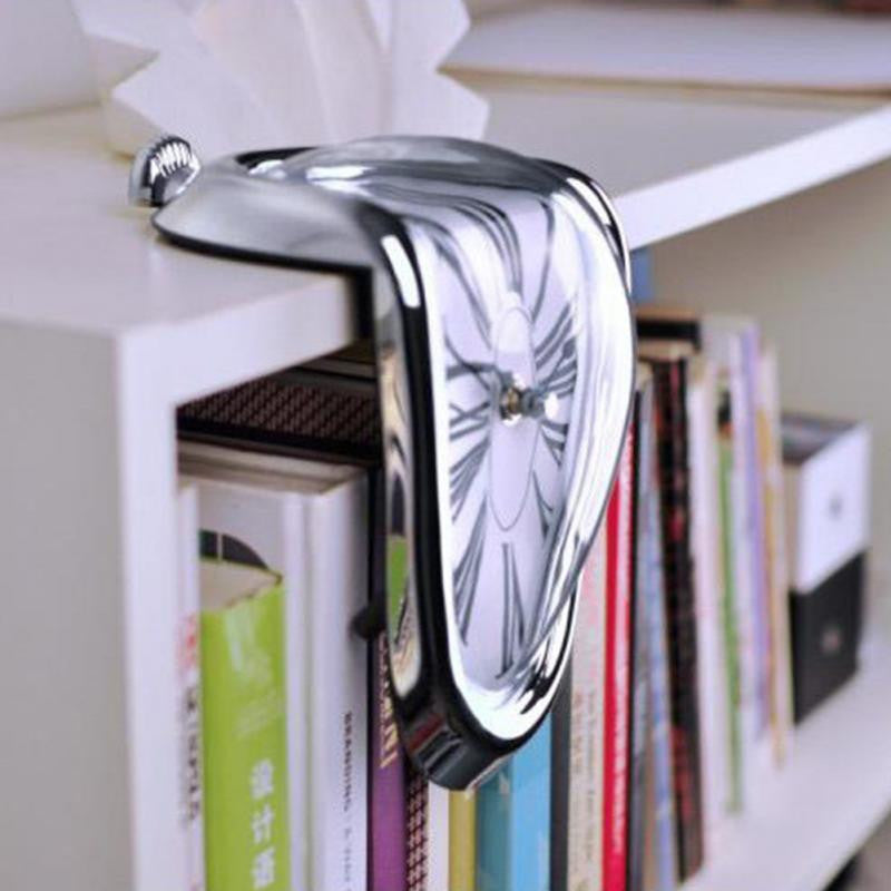 Creatieve Smeltklok voor Artistieke Interieurdecoratie 4