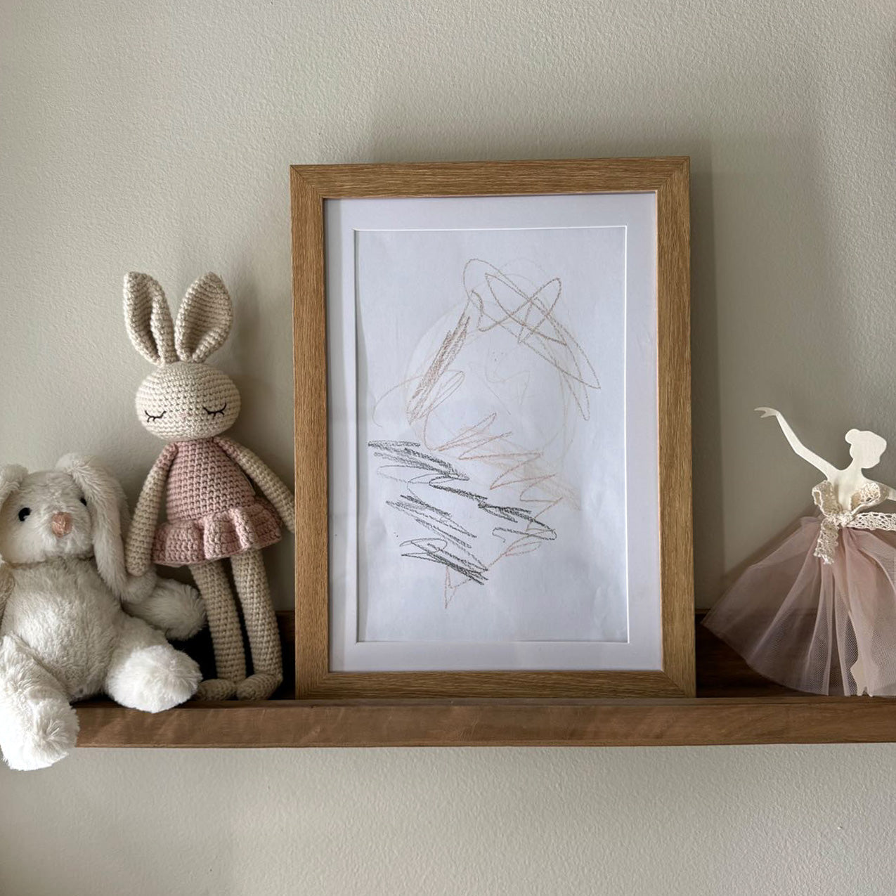 Elegant Kunstframe voor Kinderen – Bewaar en Toon Creaties 5
