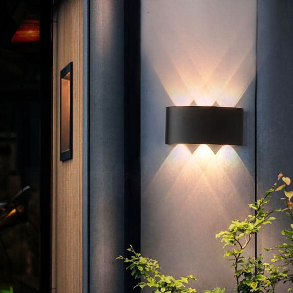 Energiezuinige Waterdichte LED Buitenwandlamp voor Veiligheid 1