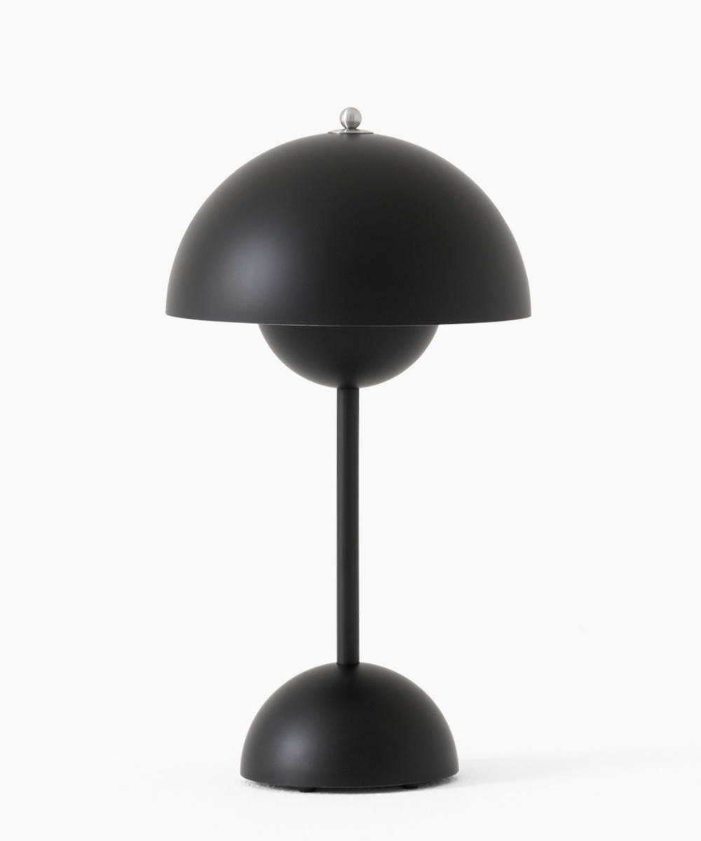 Stijlvolle Tafellamp voor Elegante Verlichting - Zwart en Goud 8