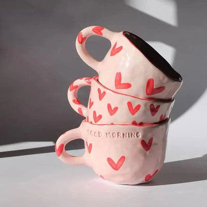 Creatieve Koffiemok met Hartmotief voor Romantische Momenten