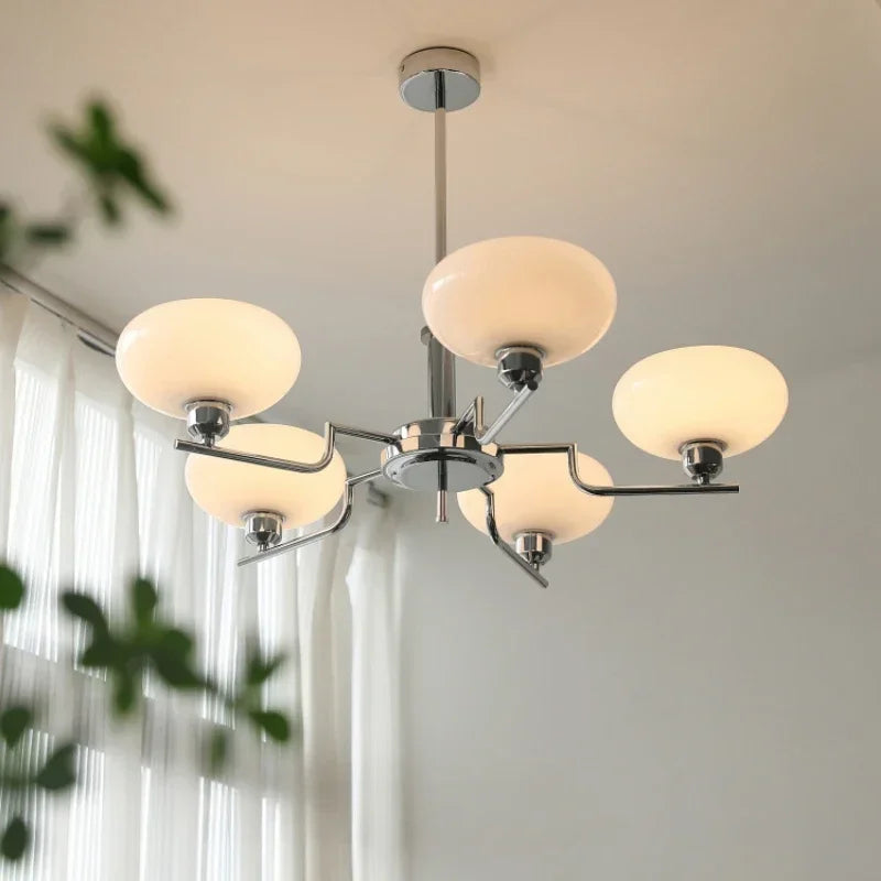 Elegante Plafondlamp voor Sfeervolle Verlichting in Slaapkamer 1
