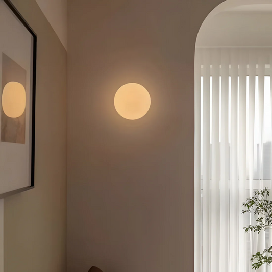 Rustgevende Wandlamp voor Elegante Sfeer in Huis - Warm Licht 0