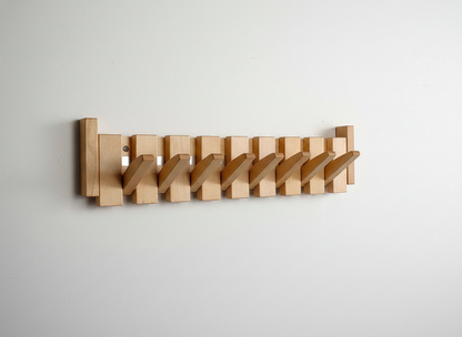 Stijlvolle Houten Kapstok voor Ruimtebesparing en Organisatie 9