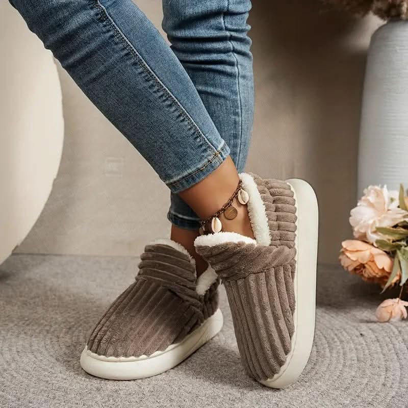 Verwarmde Pantoffels voor Dames en Heren met Antislip Zool 4