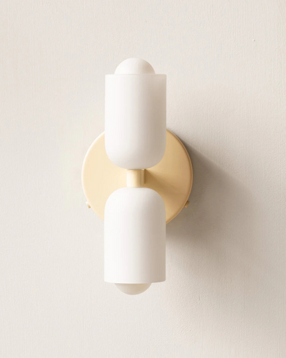 Zachte Wandlamp voor Sfeervolle Ruimtes met Matglazen Bollen 3